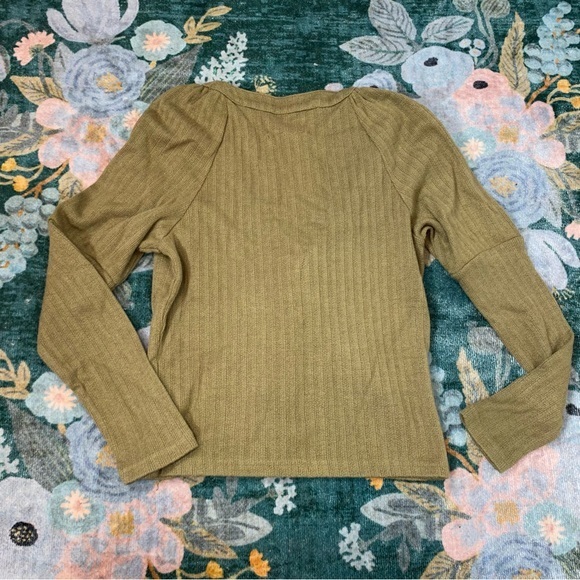 Anthropologie NEW Puff Sleeve Neutral Olive Green Lightweight Cardigan Sweater - Picture 7 of 15